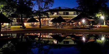 Hwange Safari Lodge Dete Ngoại thất bức ảnh