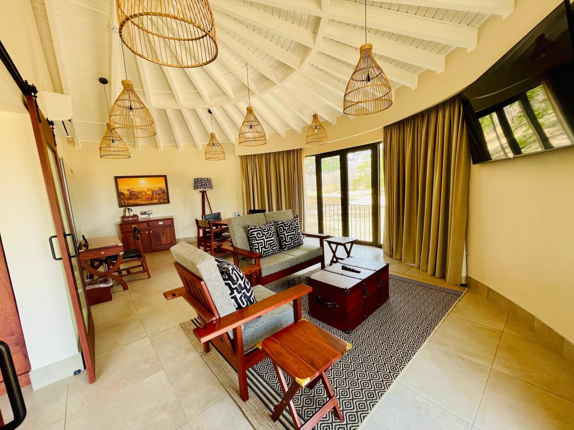 Hwange Safari Lodge Dete Ngoại thất bức ảnh