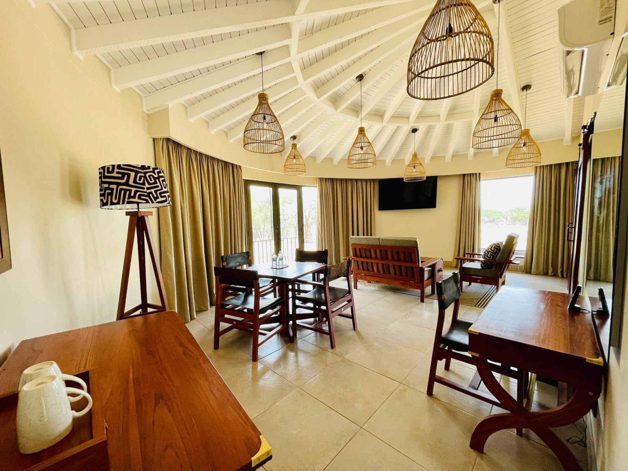 Hwange Safari Lodge Dete Ngoại thất bức ảnh