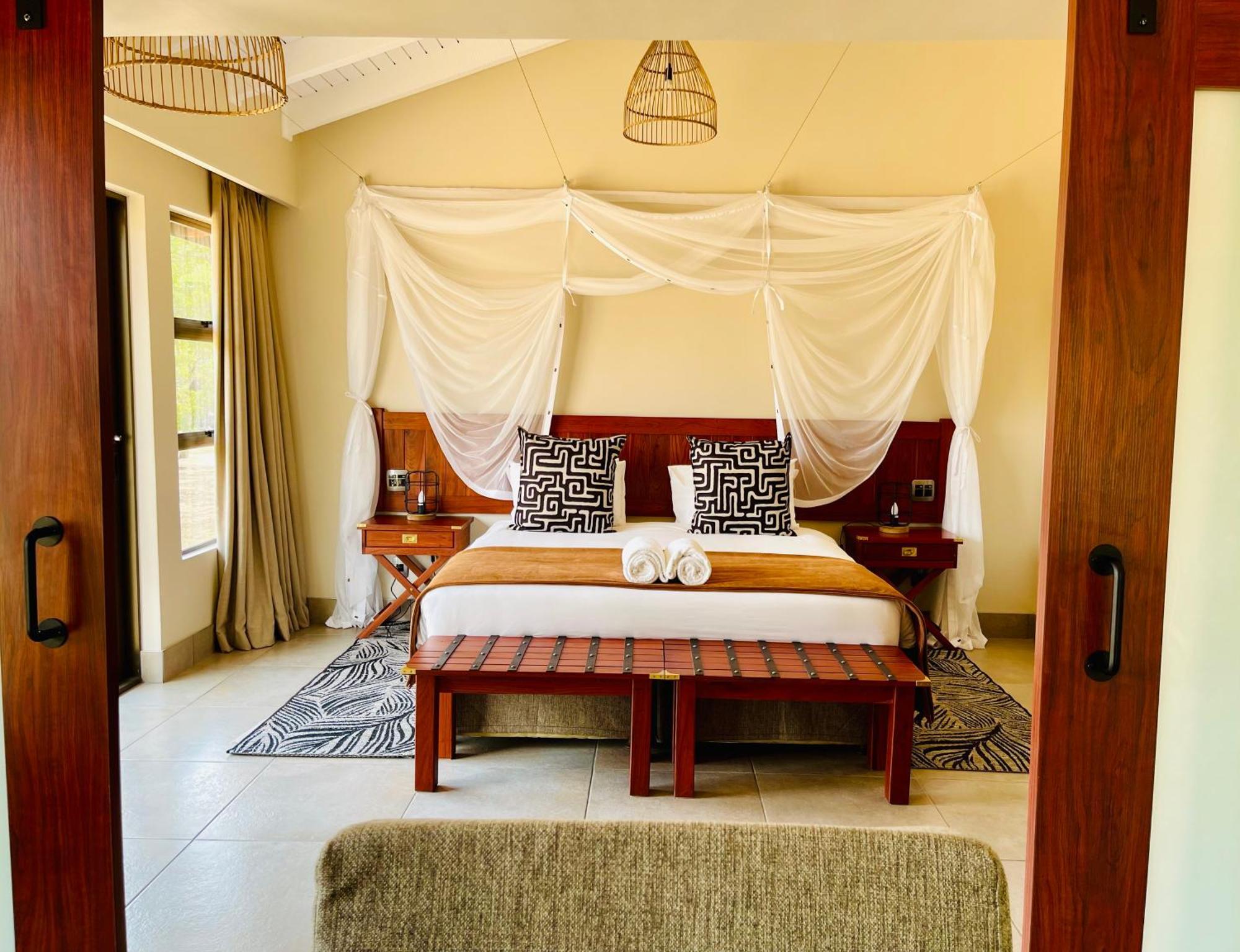 Hwange Safari Lodge Dete Ngoại thất bức ảnh
